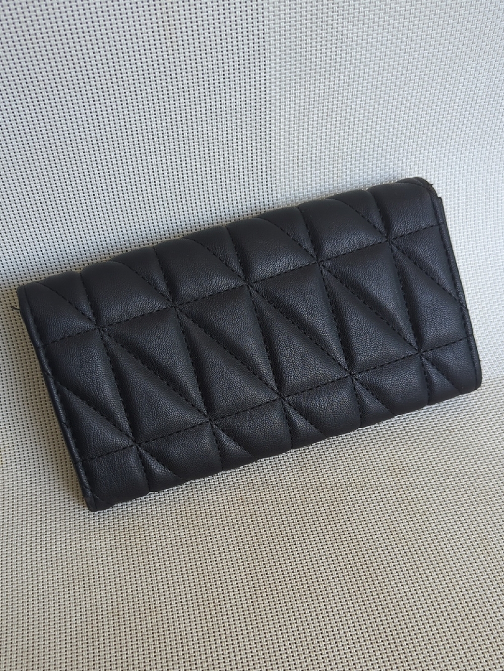 Saint Laurent Black Quilted Leather Fold Long Wallet - Picture 4 of 4